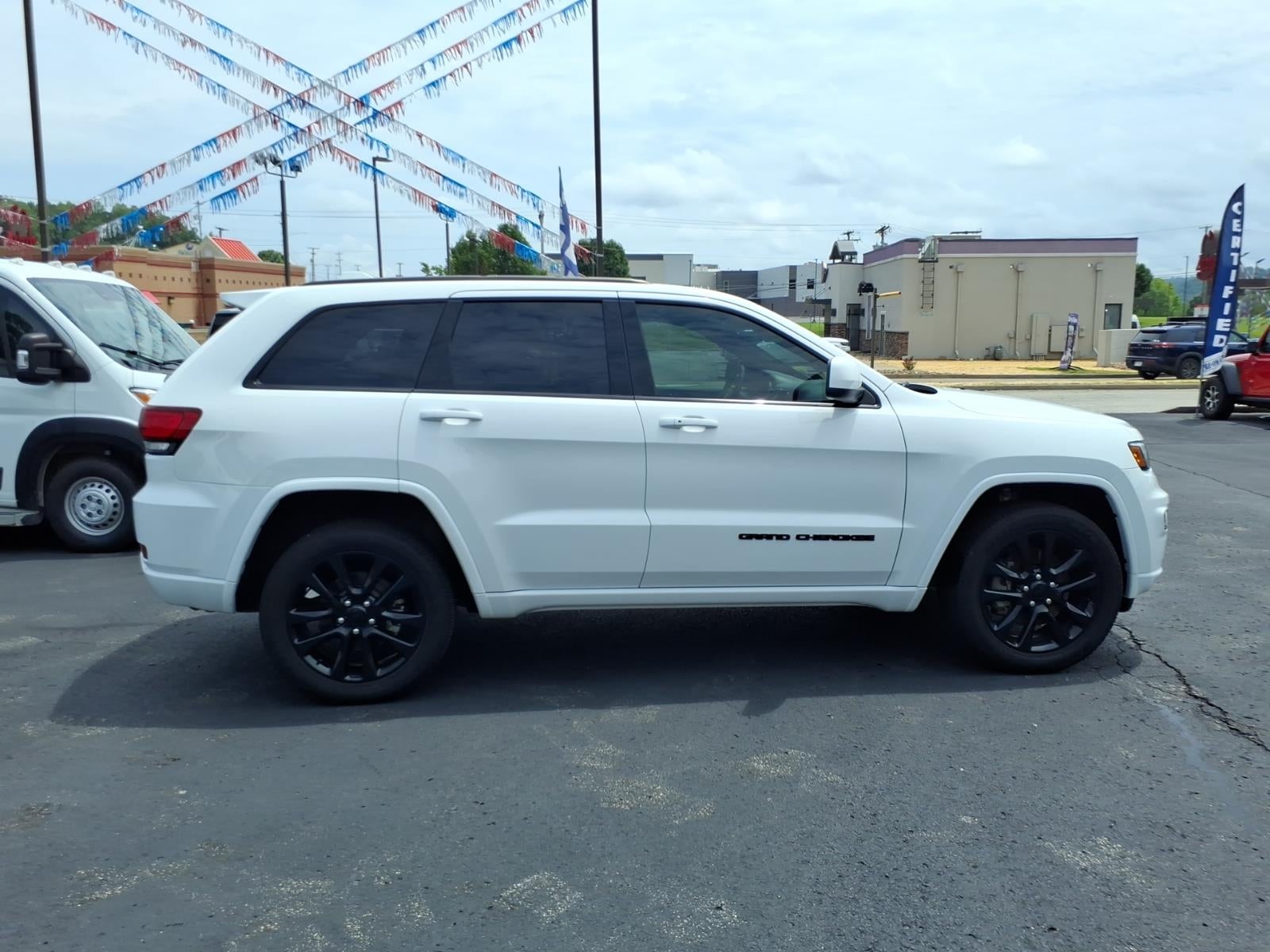 2021 Jeep Grand Cherokee Laredo X