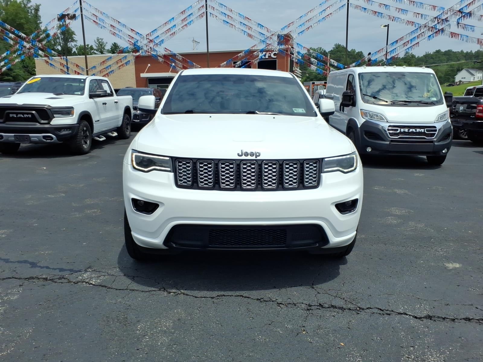 2021 Jeep Grand Cherokee Laredo X