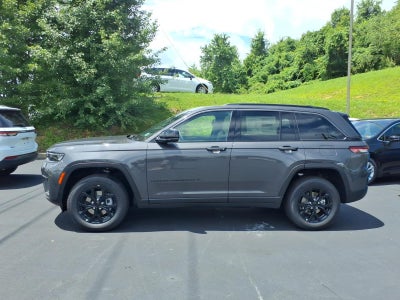 2026 Jeep Grand Cherokee Altitude