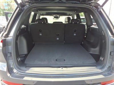 2026 Jeep Grand Cherokee Altitude