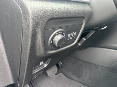 2027 Jeep Grand Cherokee Laredo Altitude