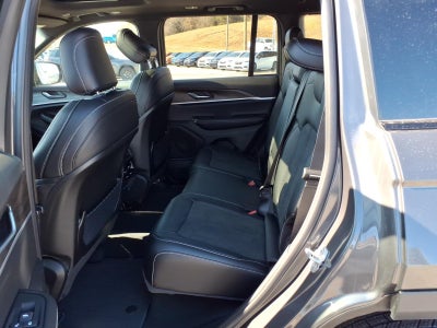 2026 Jeep Grand Cherokee Altitude