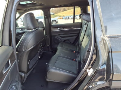 2026 Jeep Grand Cherokee Altitude