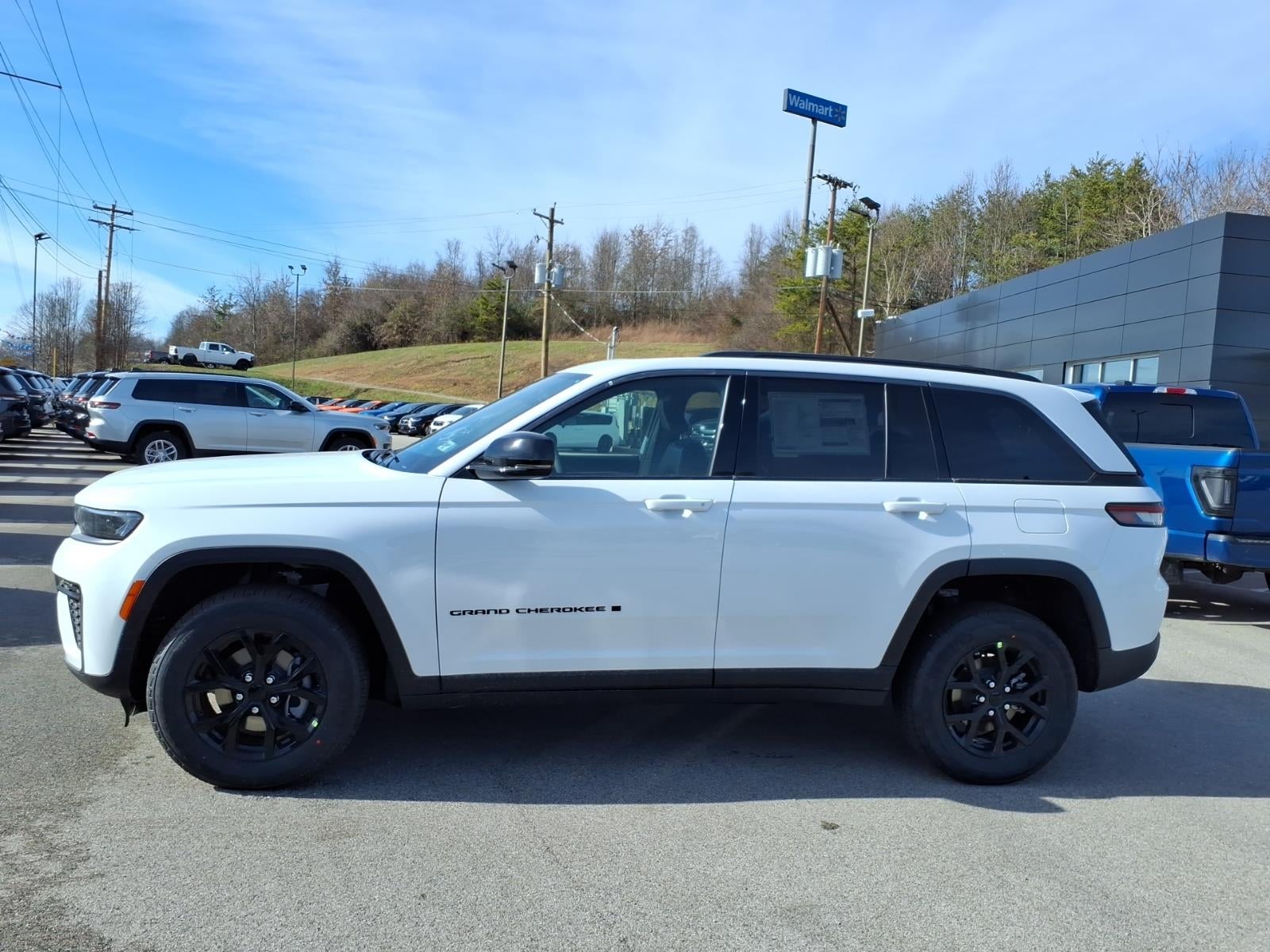 2026 Jeep Grand Cherokee Altitude