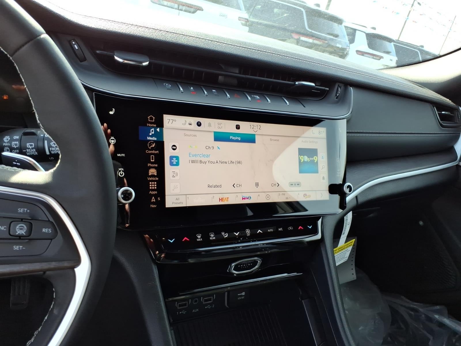 2026 Jeep Grand Cherokee Altitude