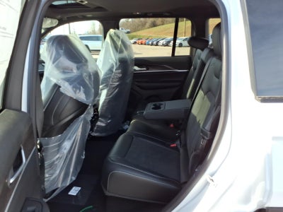 2026 Jeep Grand Cherokee Altitude