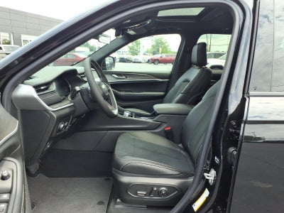 2026 Jeep Grand Cherokee Altitude
