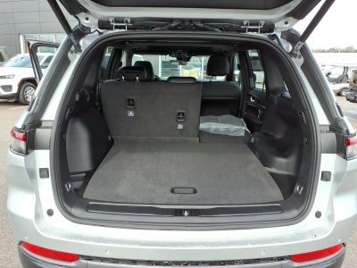 2026 Jeep Grand Cherokee Altitude