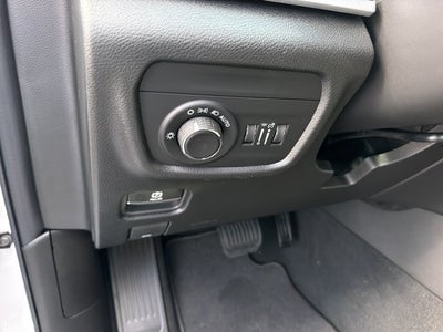 2027 Jeep Grand Cherokee Laredo Altitude