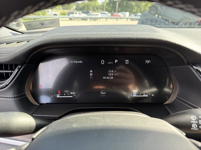 2027 Jeep Grand Cherokee Laredo Altitude