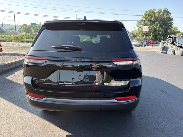 2026 Jeep Grand Cherokee 85th Anniversary Edition