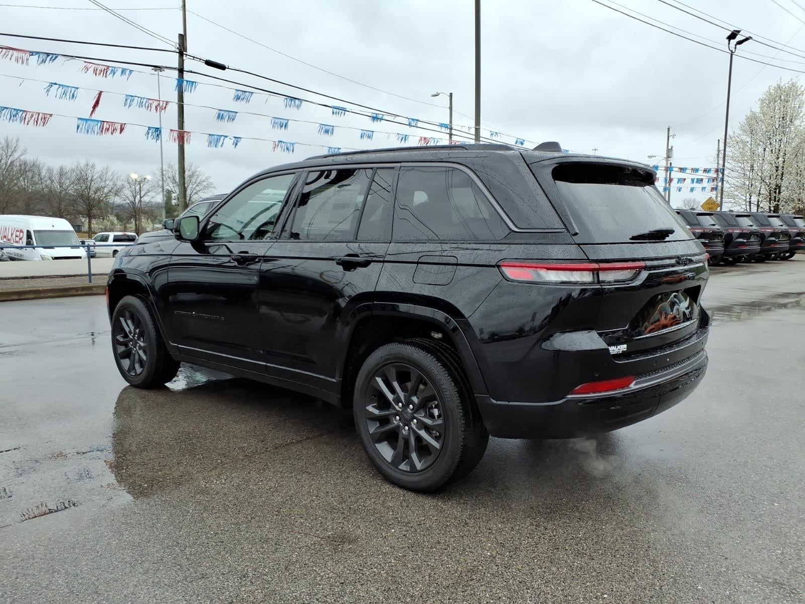 2026 Jeep Grand Cherokee Base
