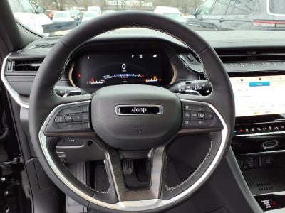 2026 Jeep Grand Cherokee Base