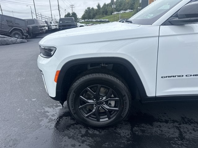 2027 Jeep Grand Cherokee L Laredo Altitude