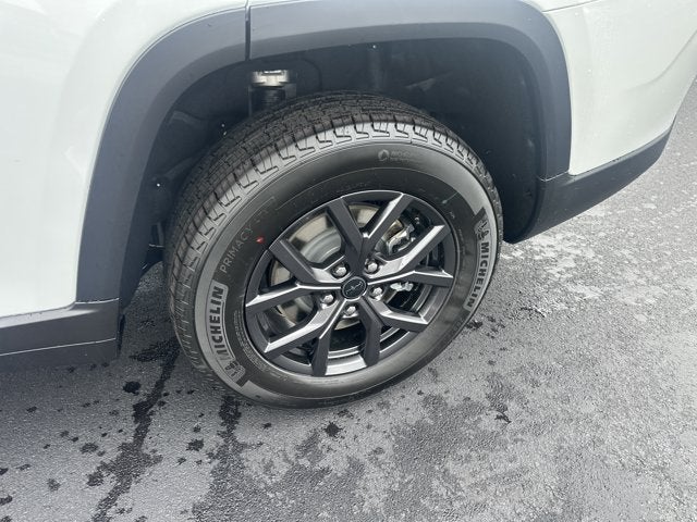 2027 Jeep Grand Cherokee L Laredo Altitude