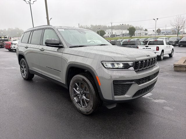 2027 Jeep Grand Cherokee L Laredo Altitude