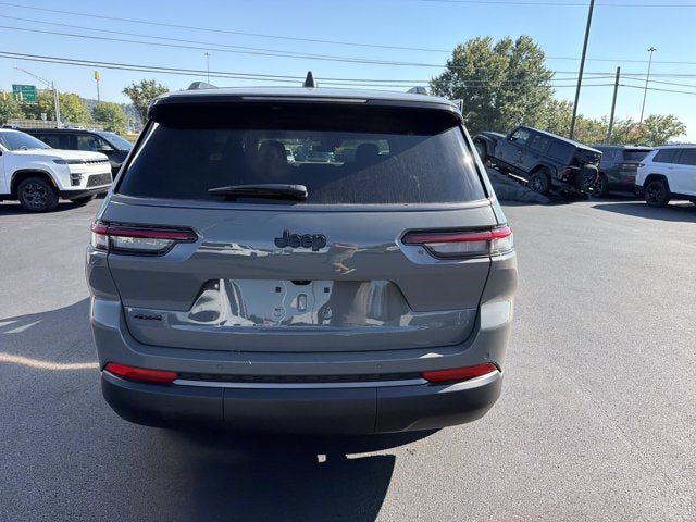 2027 Jeep Grand Cherokee L Laredo Altitude