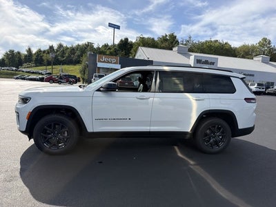 2027 Jeep Grand Cherokee L Laredo Altitude