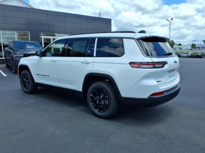 2026 Jeep Grand Cherokee L Laredo Altitude