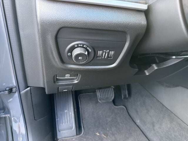 2027 Jeep Grand Cherokee L Limited