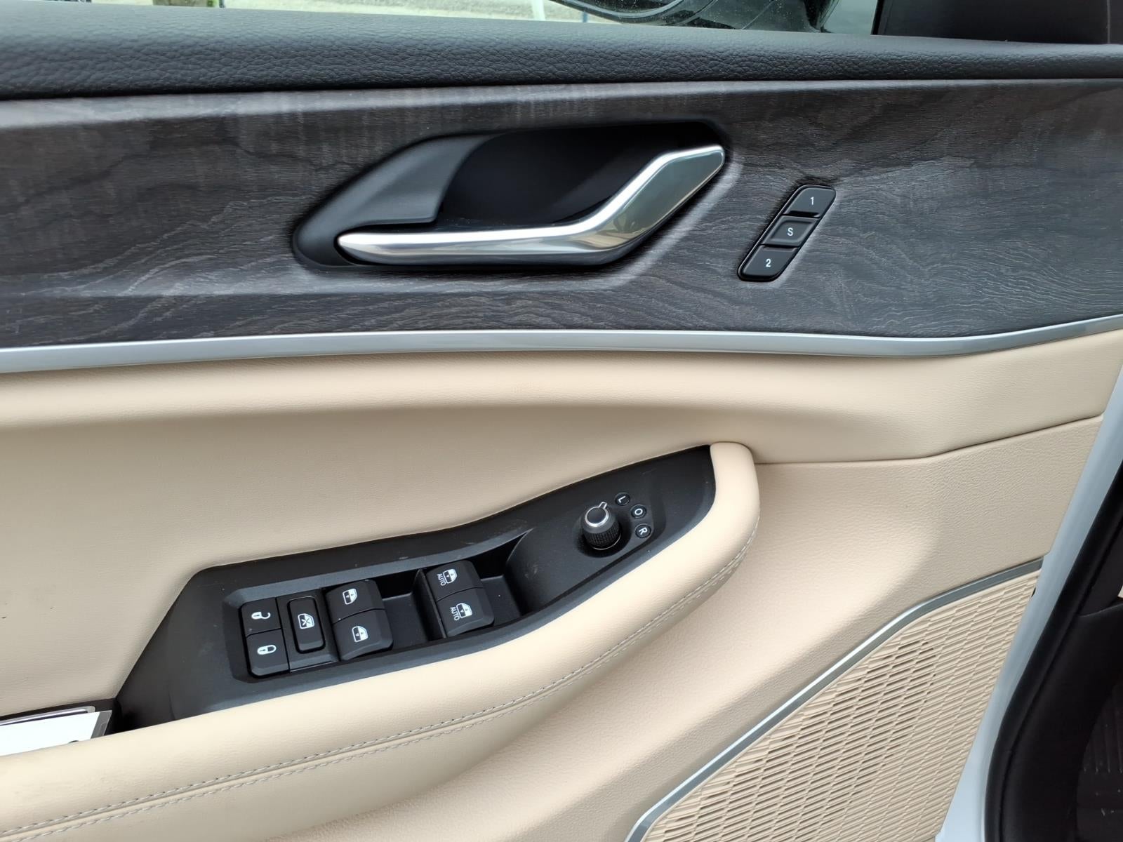 2026 Jeep Grand Cherokee L Base