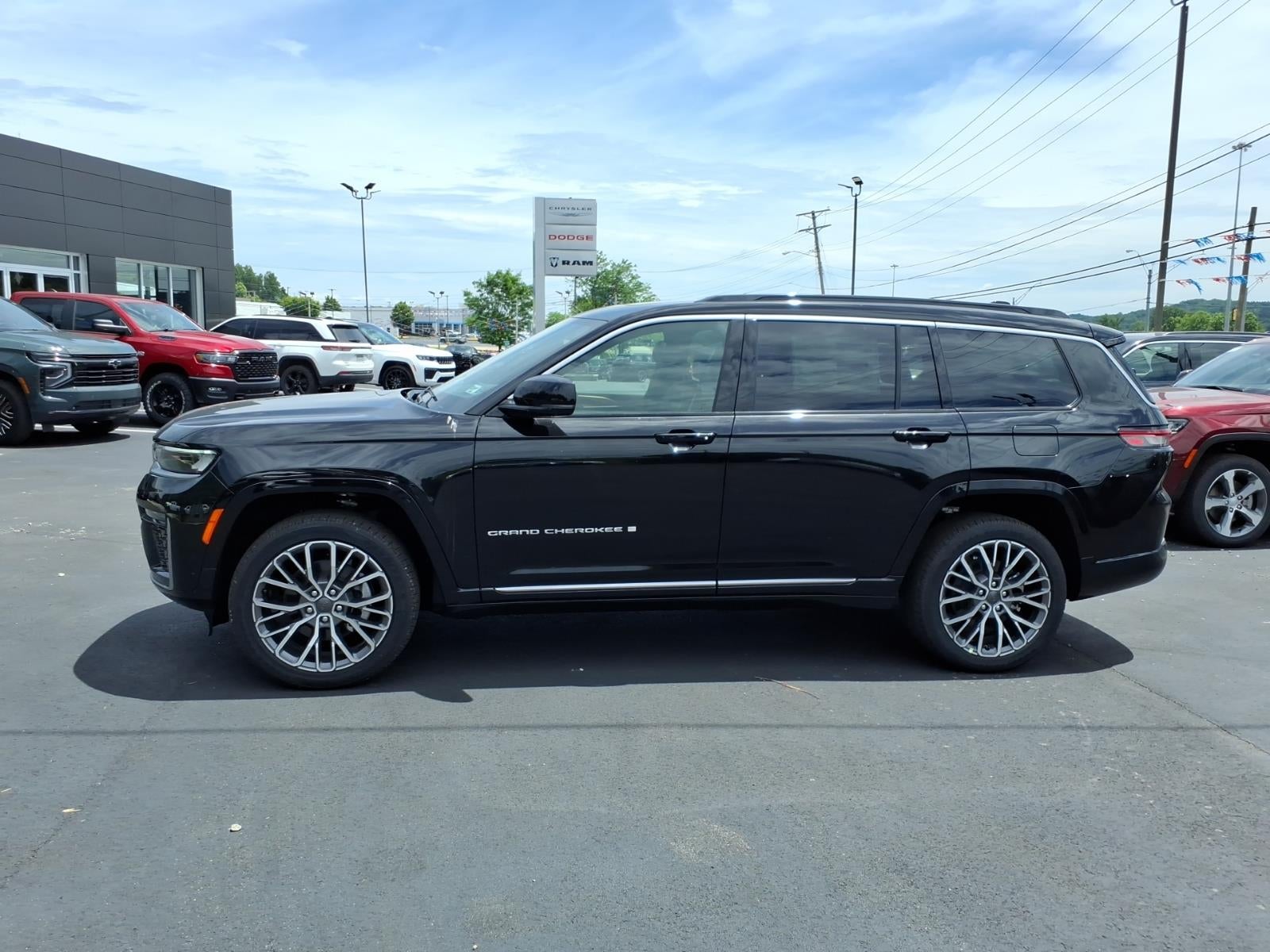 2026 Jeep Grand Cherokee L Summit