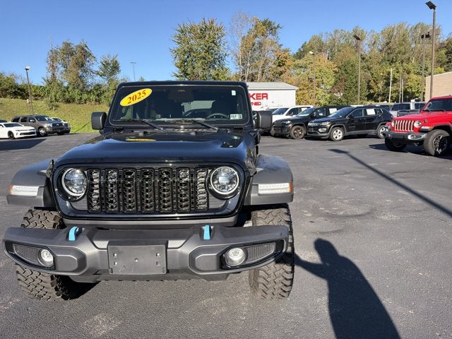 2025 Jeep Wrangler 4xe Willys