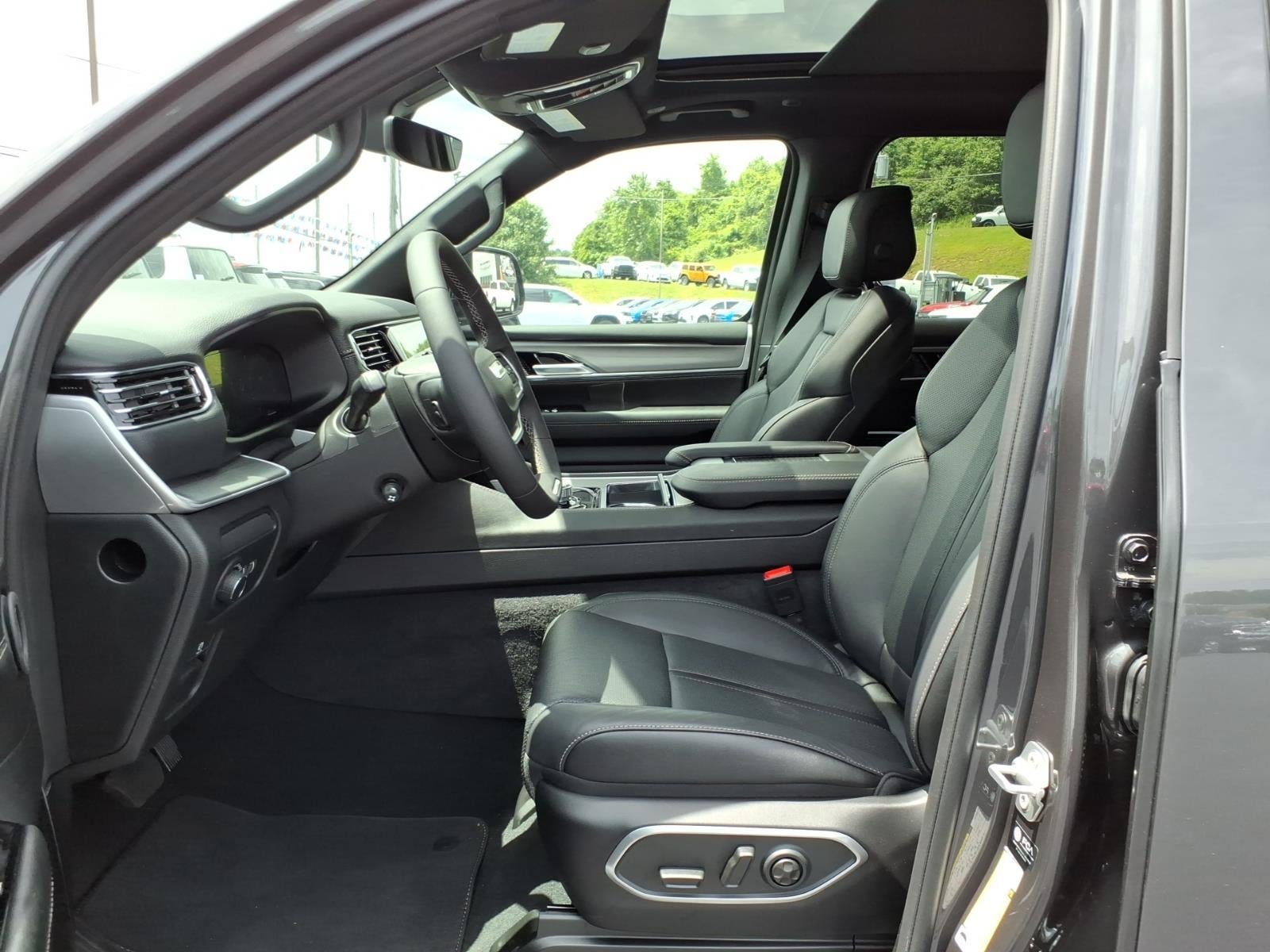 2026 Jeep Grand Wagoneer L Limited Altitude