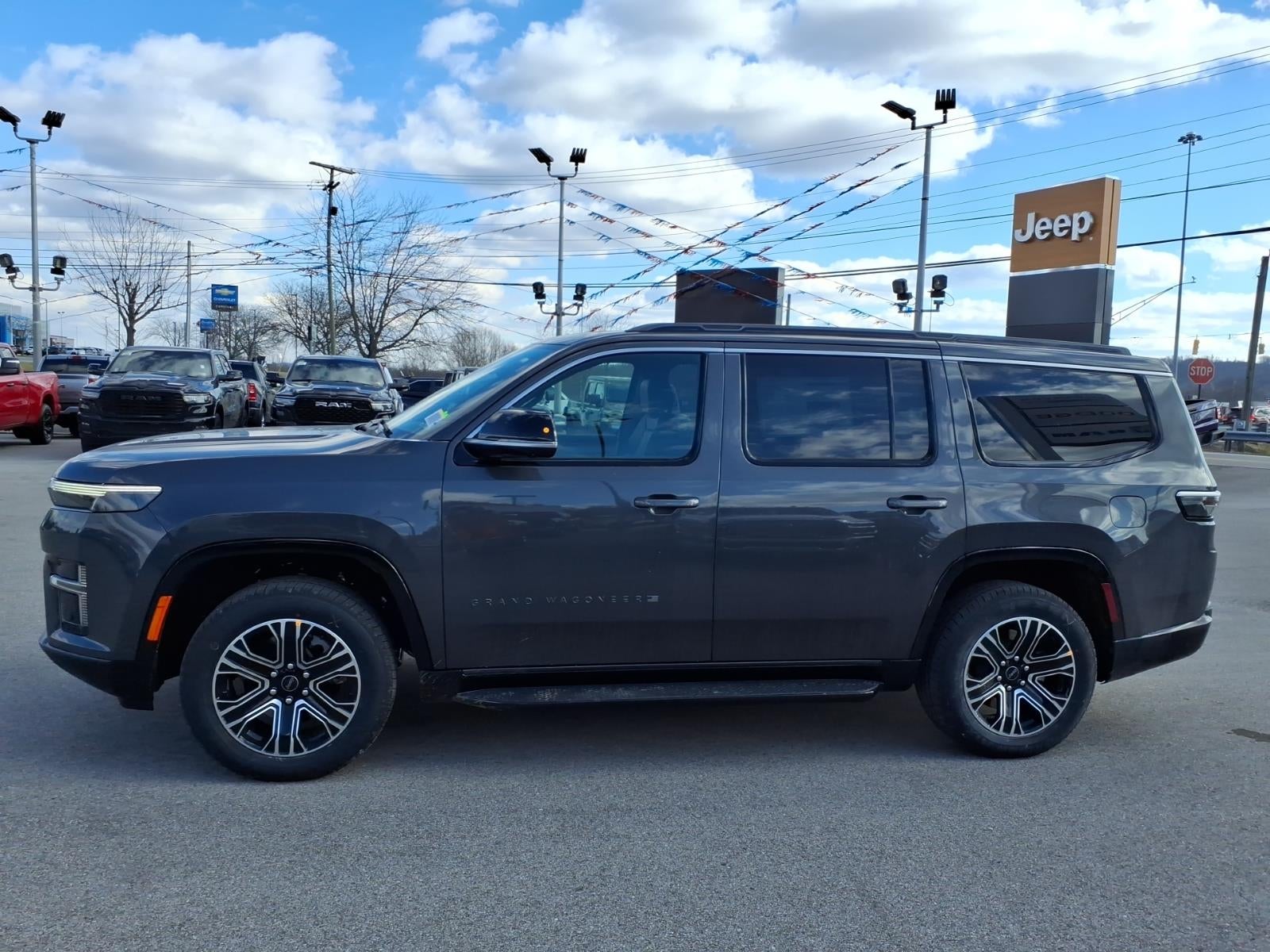 2026 Jeep Grand Wagoneer Base