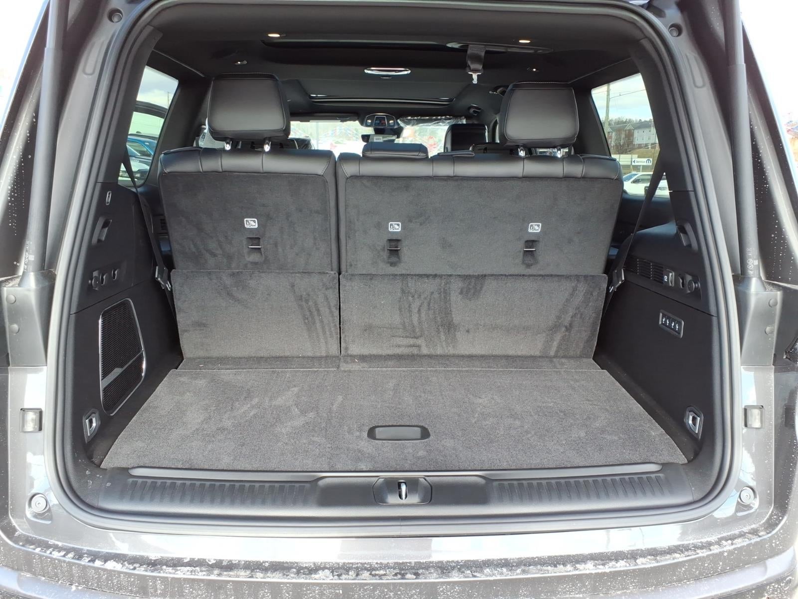 2026 Jeep Grand Wagoneer Base