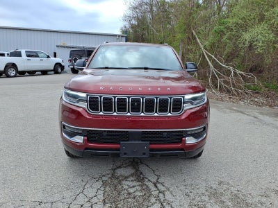 2023 Jeep Wagoneer Base
