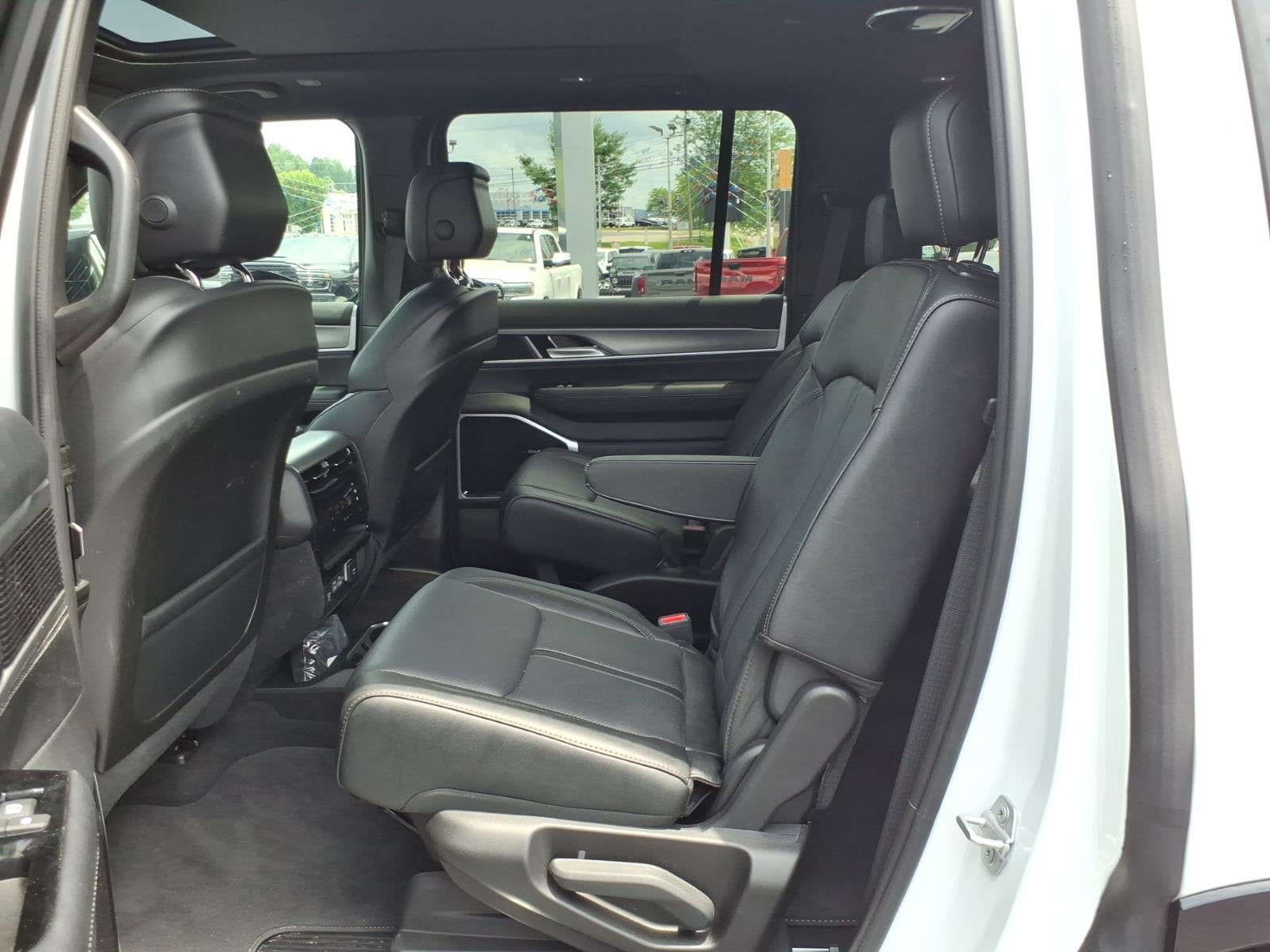 2026 Jeep Grand Wagoneer Limited Altitude