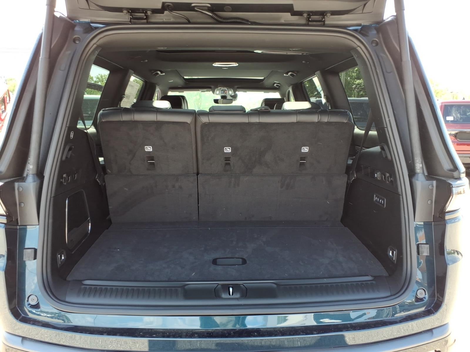 2026 Jeep Grand Wagoneer Limited Altitude