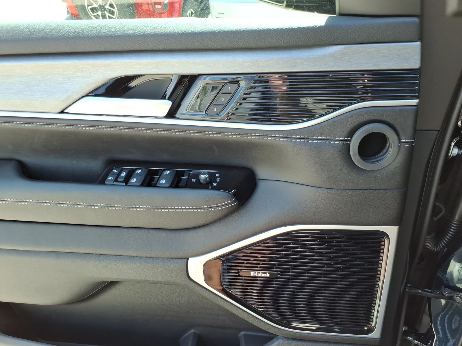 2026 Jeep Grand Wagoneer Limited Altitude