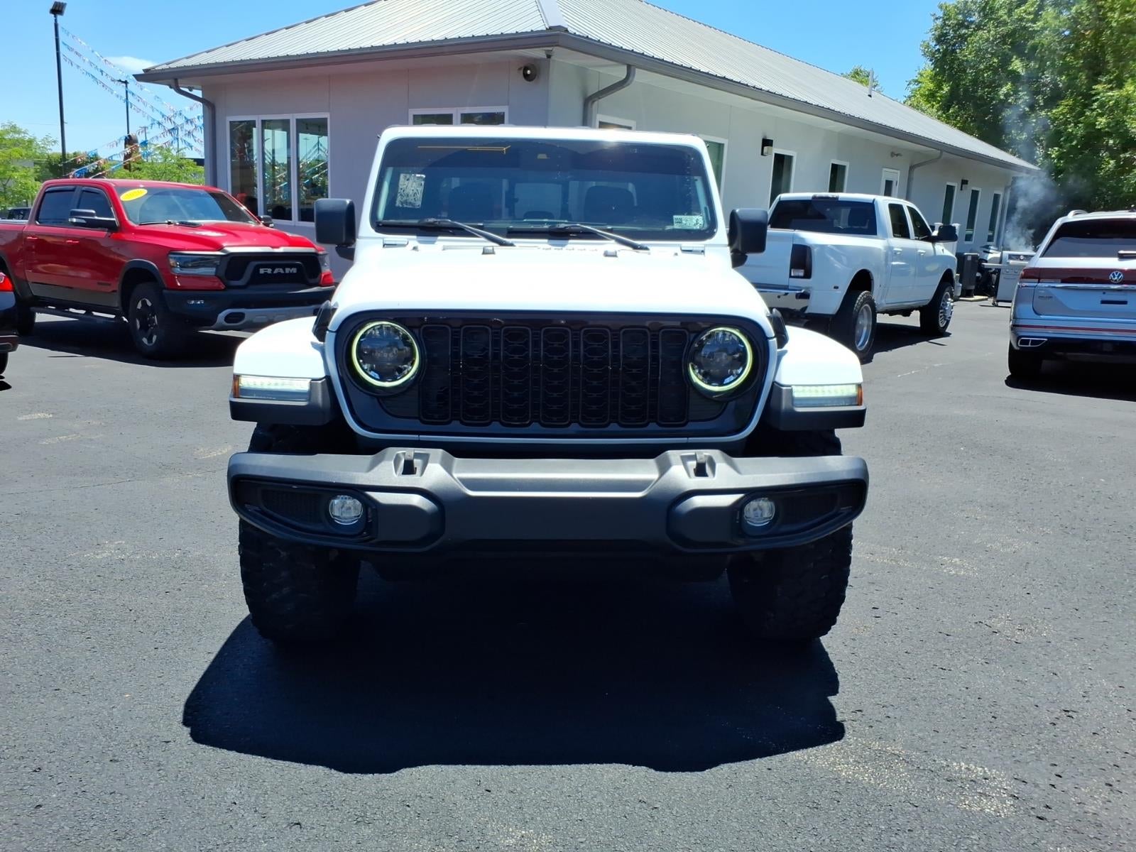 2024 Jeep Gladiator Willys