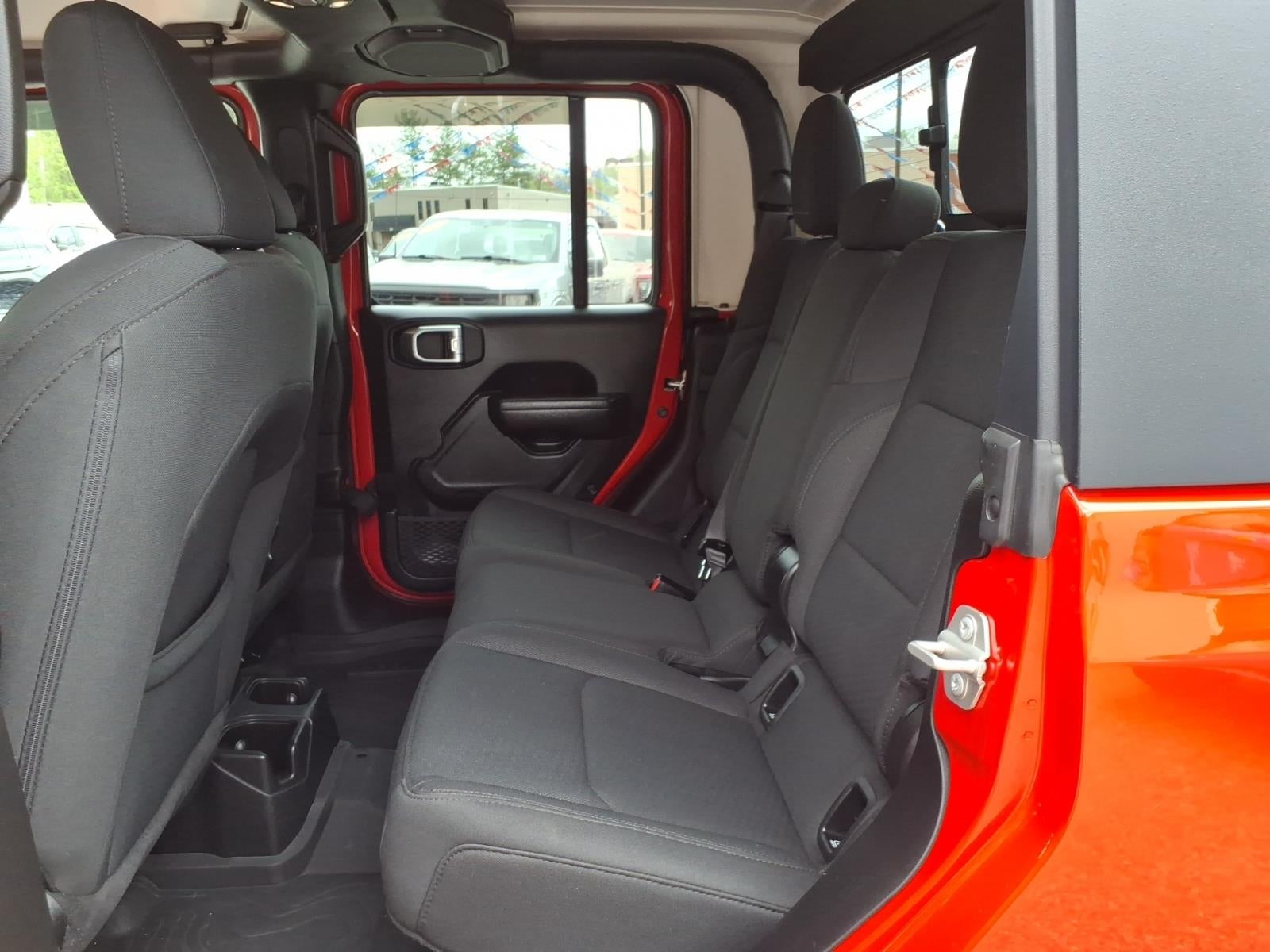 2023 Jeep Gladiator Sport S