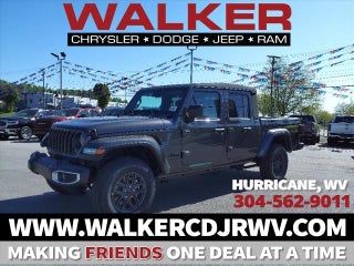 2024 Jeep Gladiator Sport S in Hurricane, WV - Walker Automotive Group