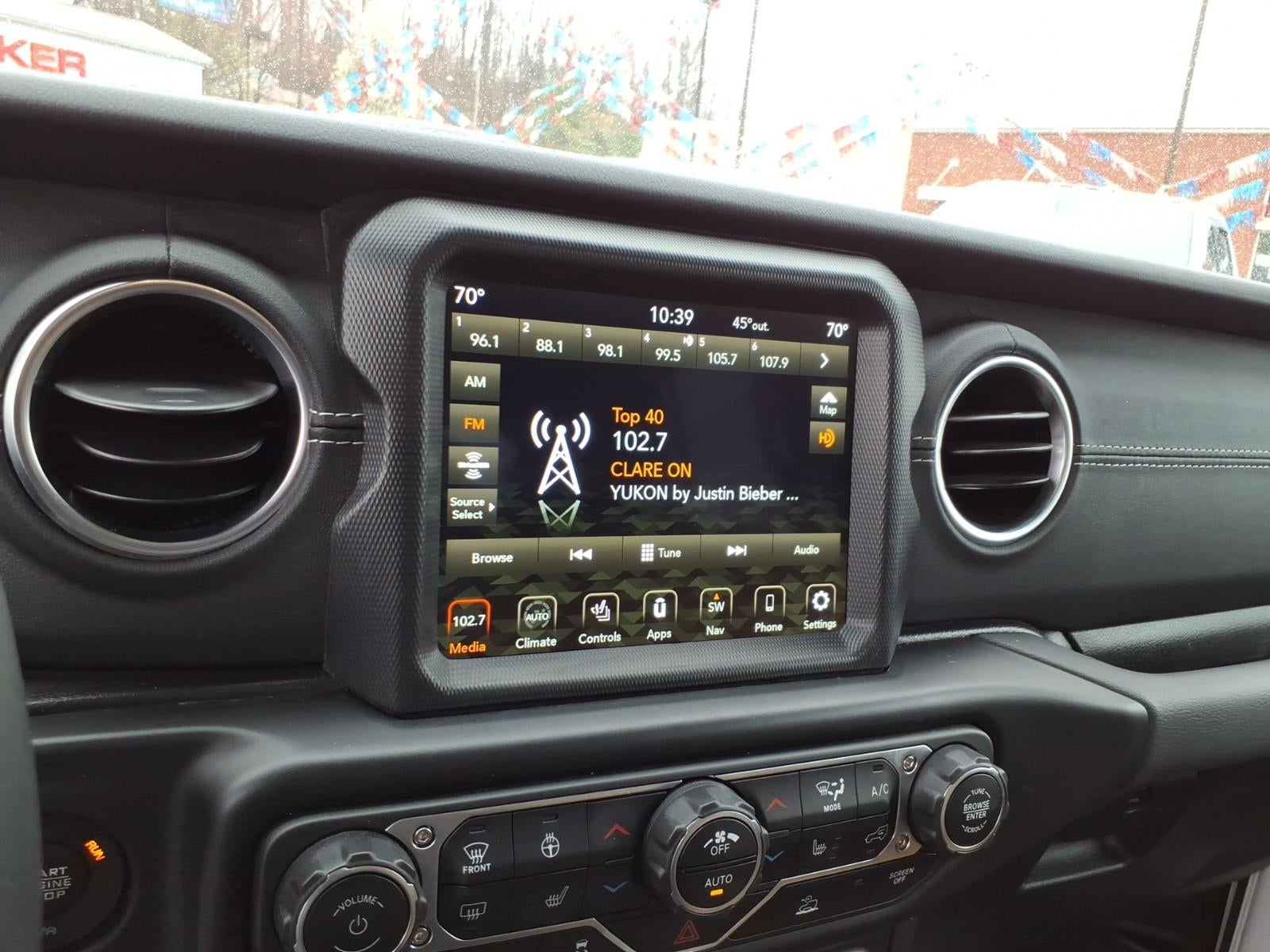 2022 Jeep Gladiator Overland