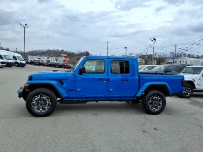 2026 Jeep Gladiator Sahara