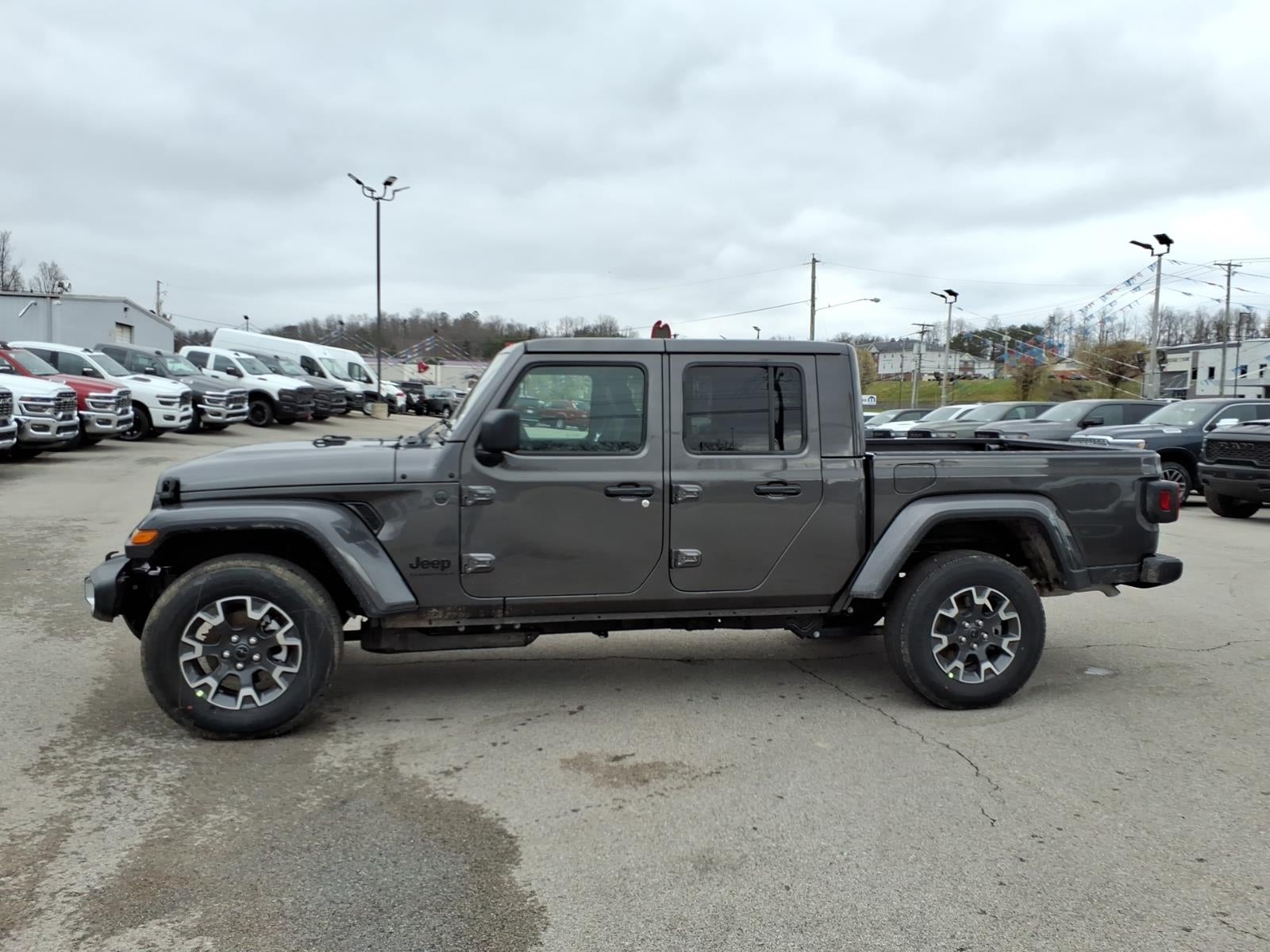 2026 Jeep Gladiator Sahara