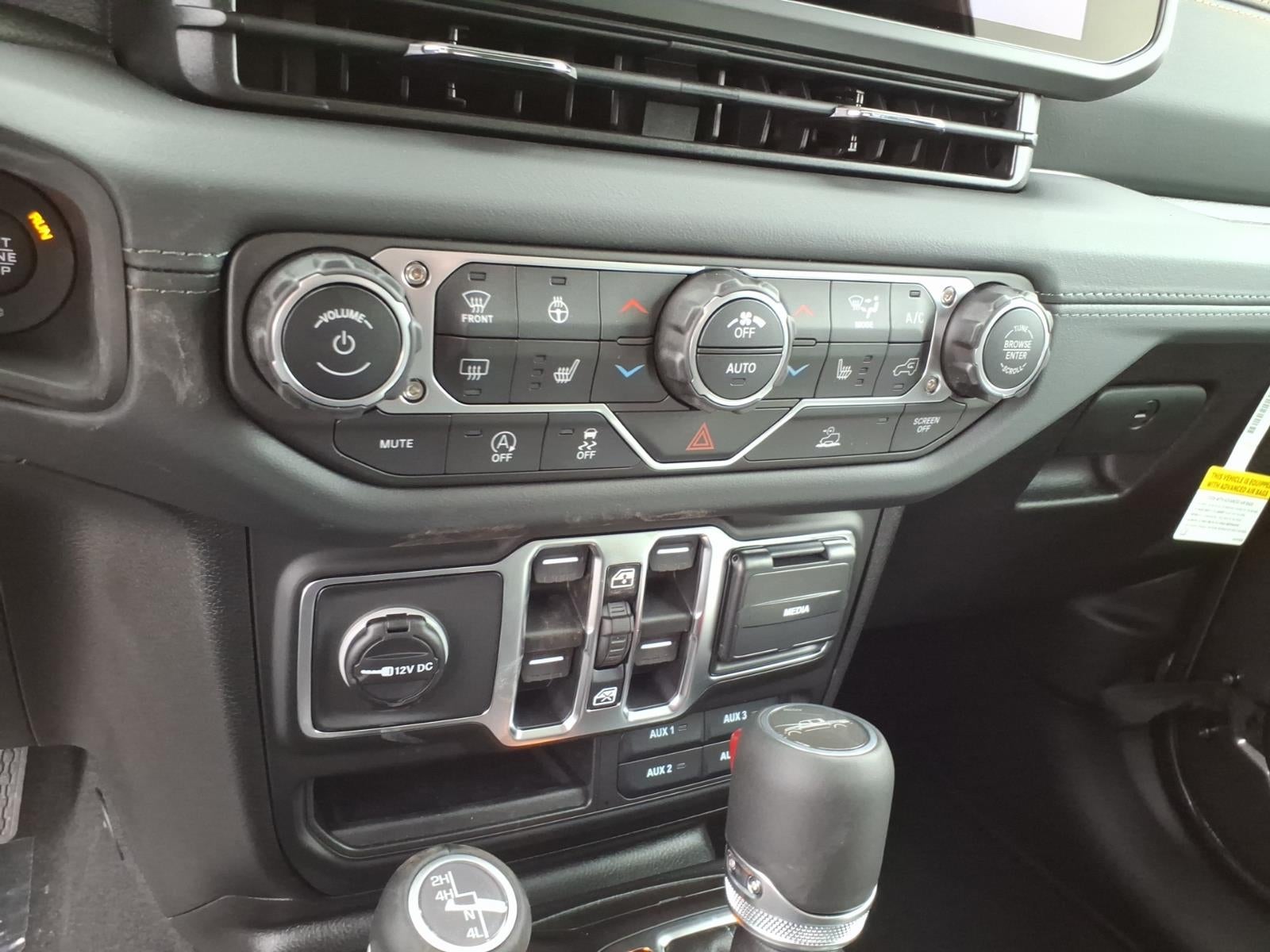 2026 Jeep Gladiator Sahara