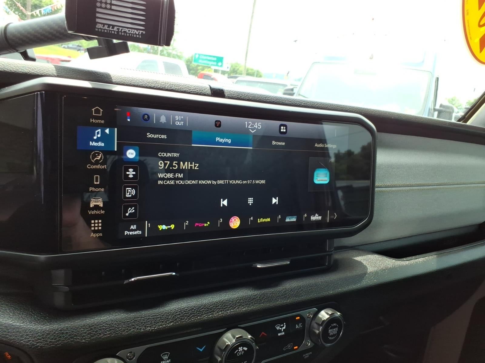 2025 Jeep Gladiator NightHawk