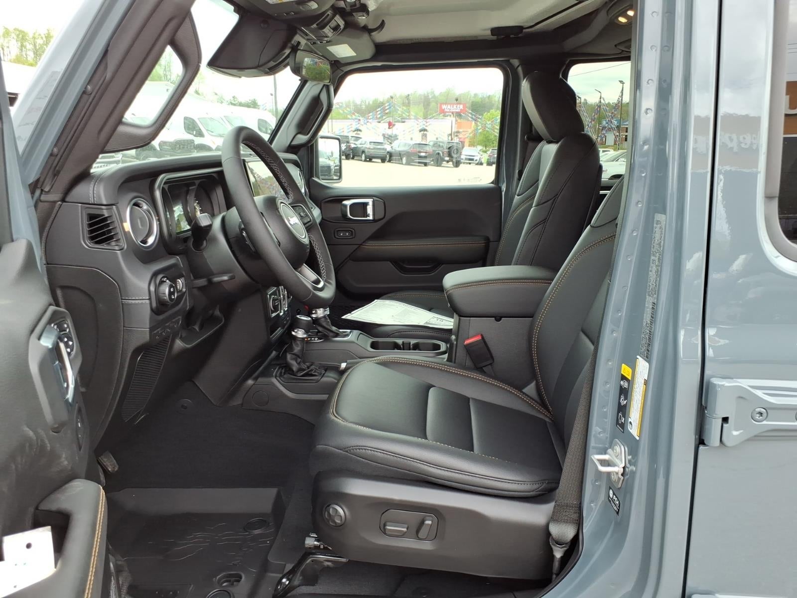 2026 Jeep Gladiator Sahara