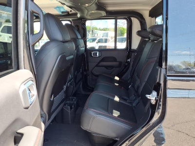 2026 Jeep Gladiator Base