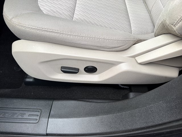 2019 Ford Explorer Base