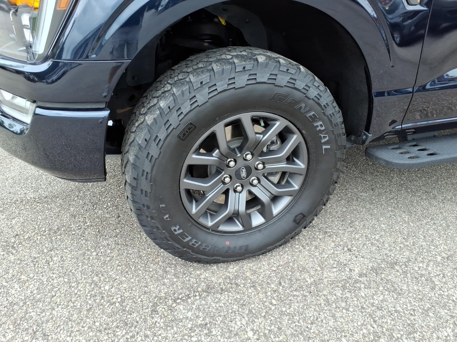 2023 Ford F-150 Base