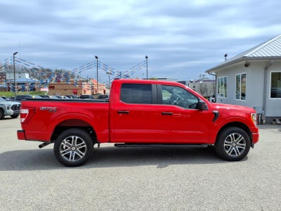 2022 Ford F-150 Base