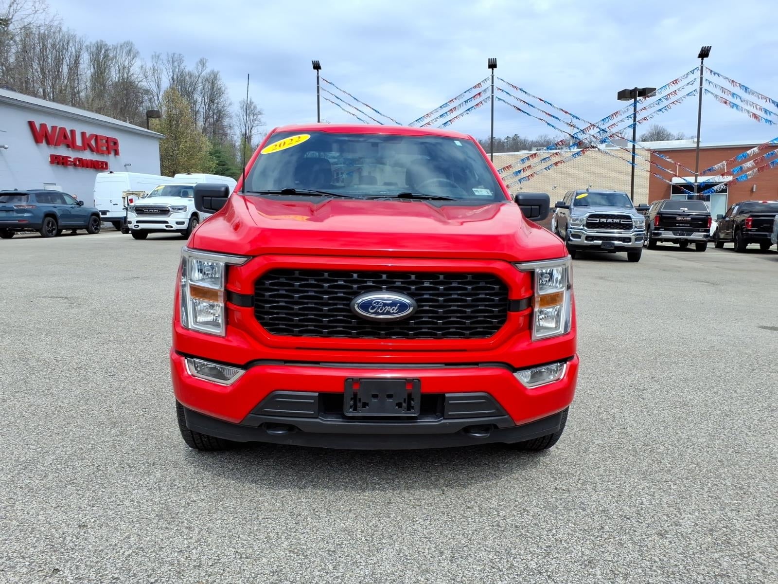 2022 Ford F-150 Base