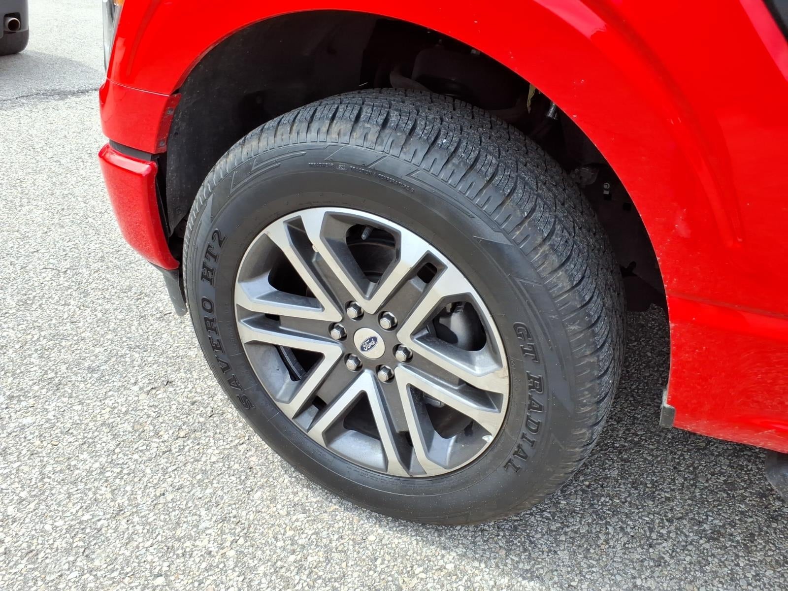 2022 Ford F-150 Base