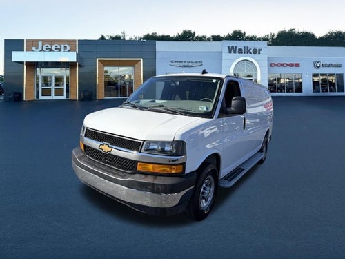 2025 Chevrolet Express Cargo Van Base